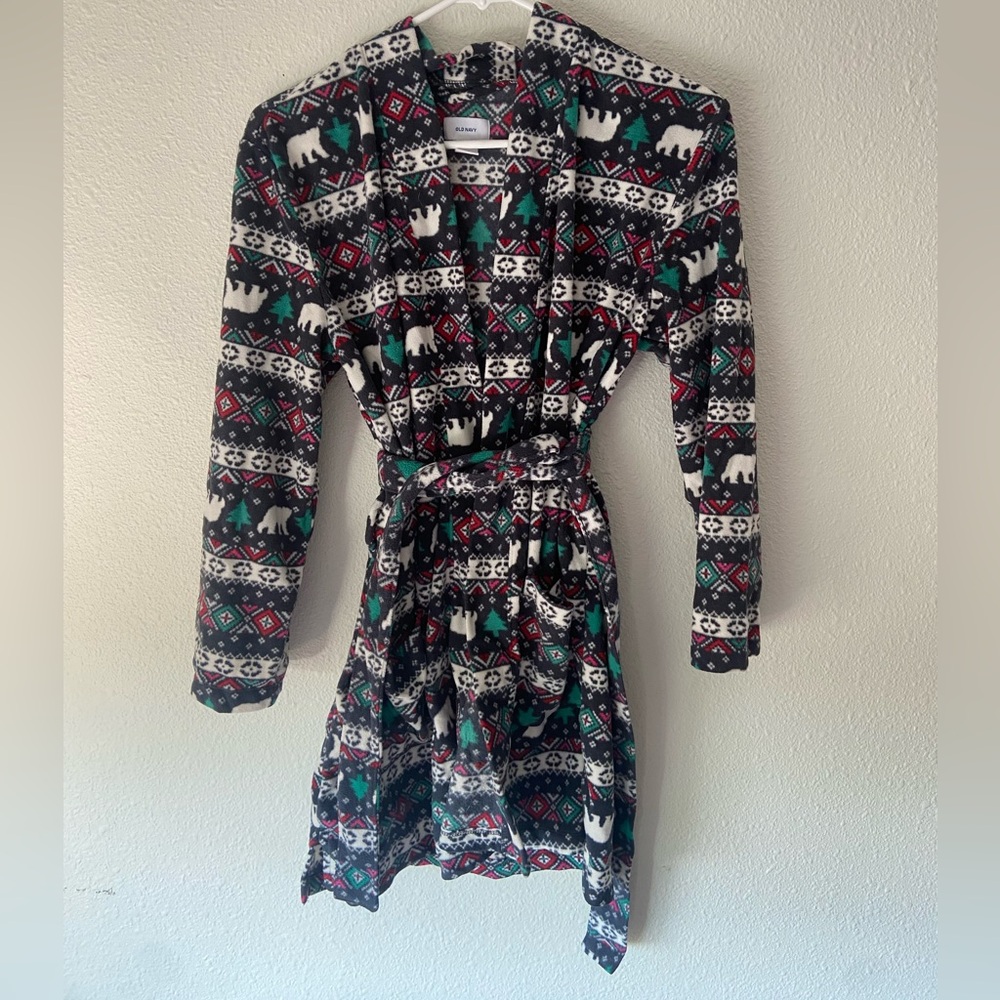 robe. size - m/l